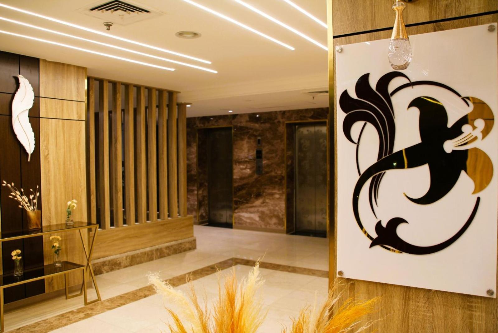 Plaza Athenee Hotel Kuwait City Exteriör bild