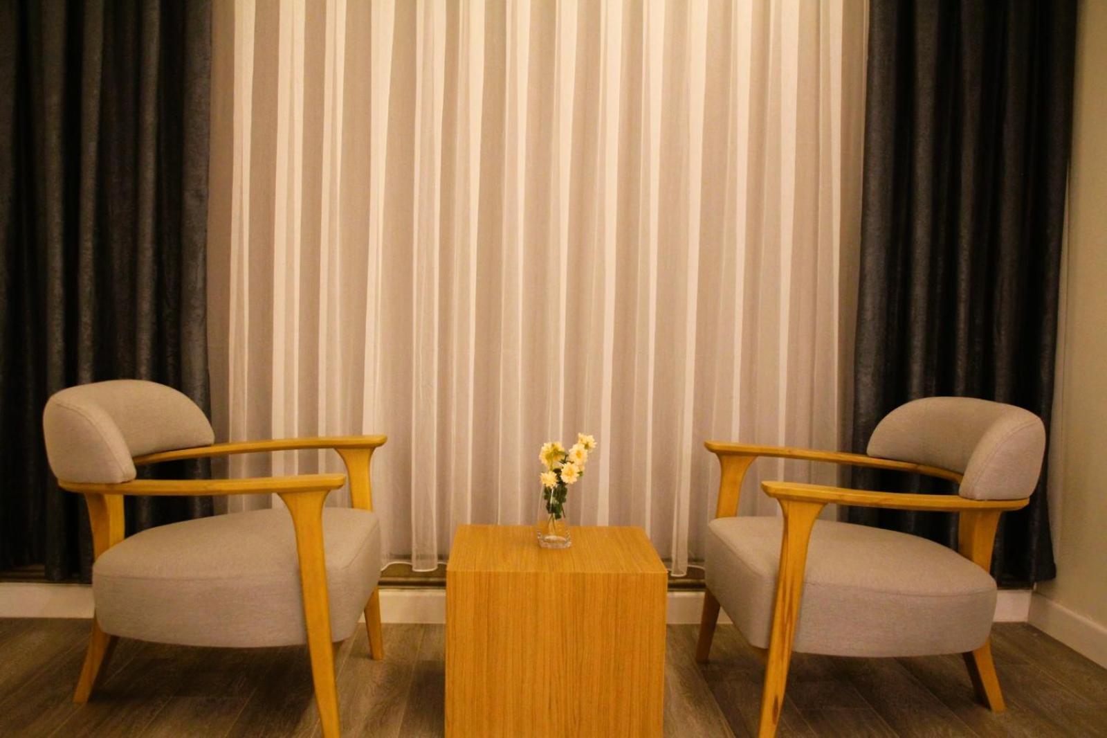 Plaza Athenee Hotel Kuwait City Exteriör bild